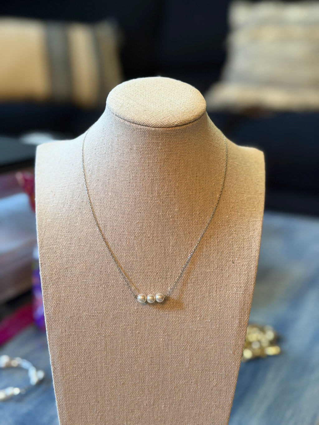 Dainty Pearl Necklace